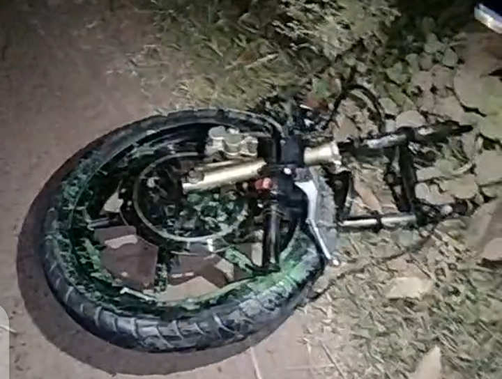 মান্দায় মোটরসাইকেলের সংঘর্ষে ২ যুবক নিহত ও ৪ যুবক আহত